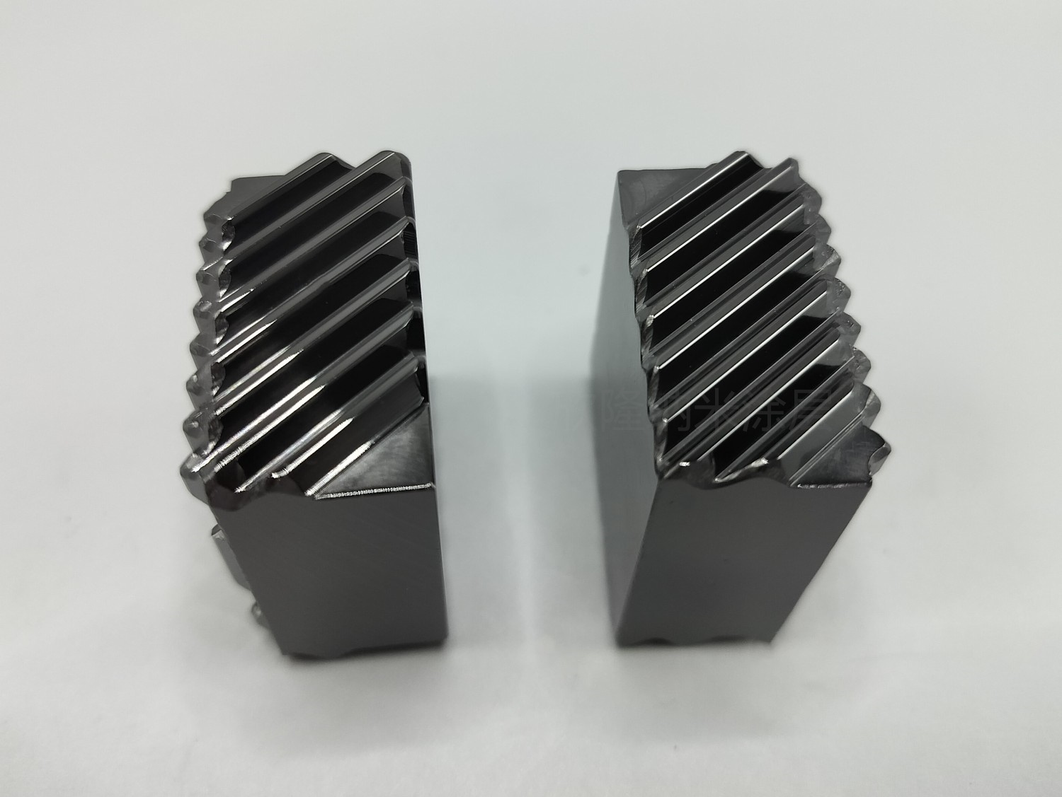 鋁合金壓鑄（zhù）鍍TAC塗層